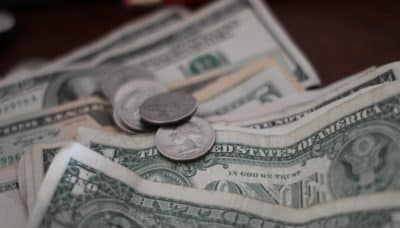 Como enviar dinheiro para o exterior? Guia para empresas